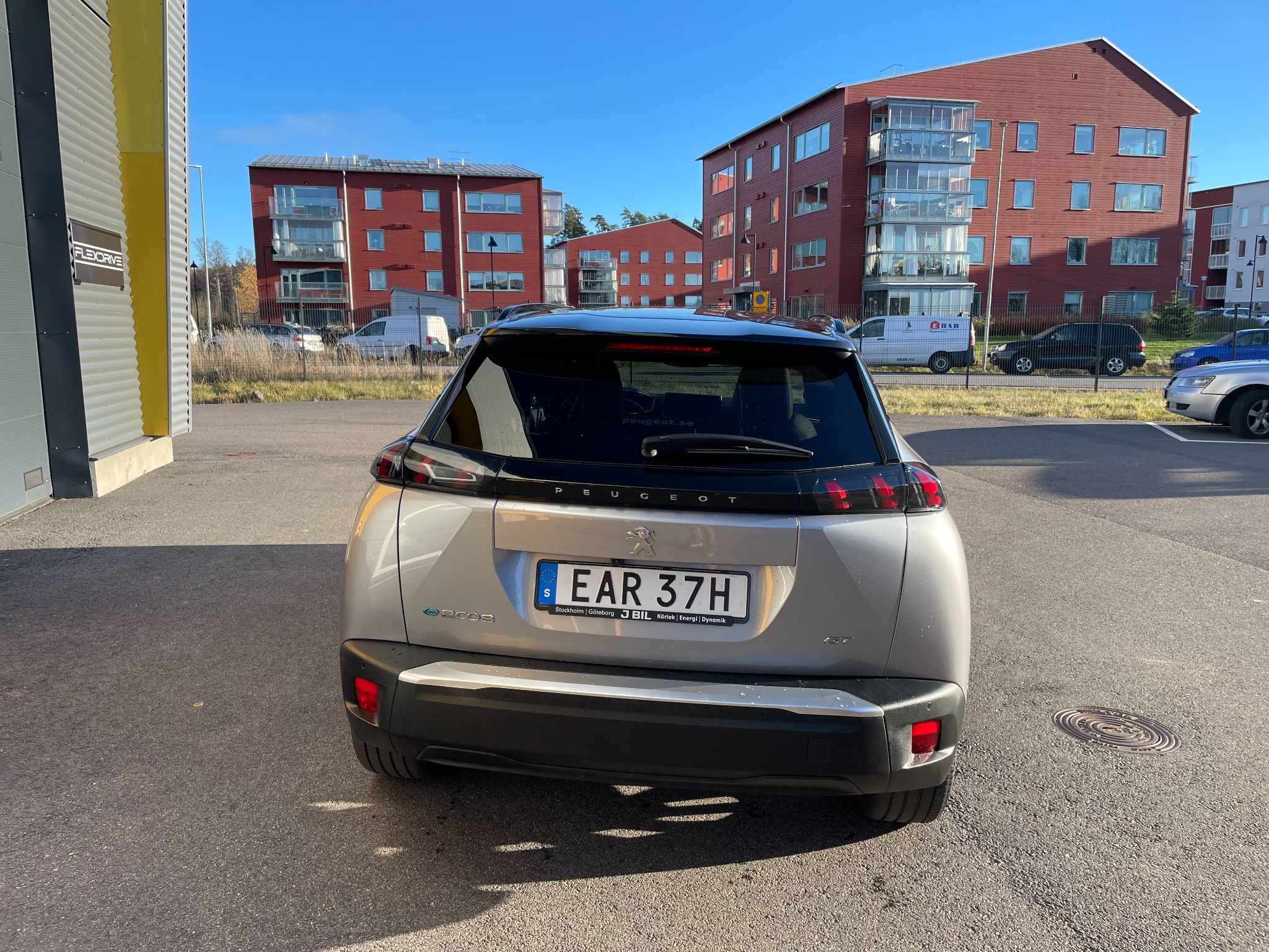 Peugeot e-2008 GT-line 2022, bild 3/37