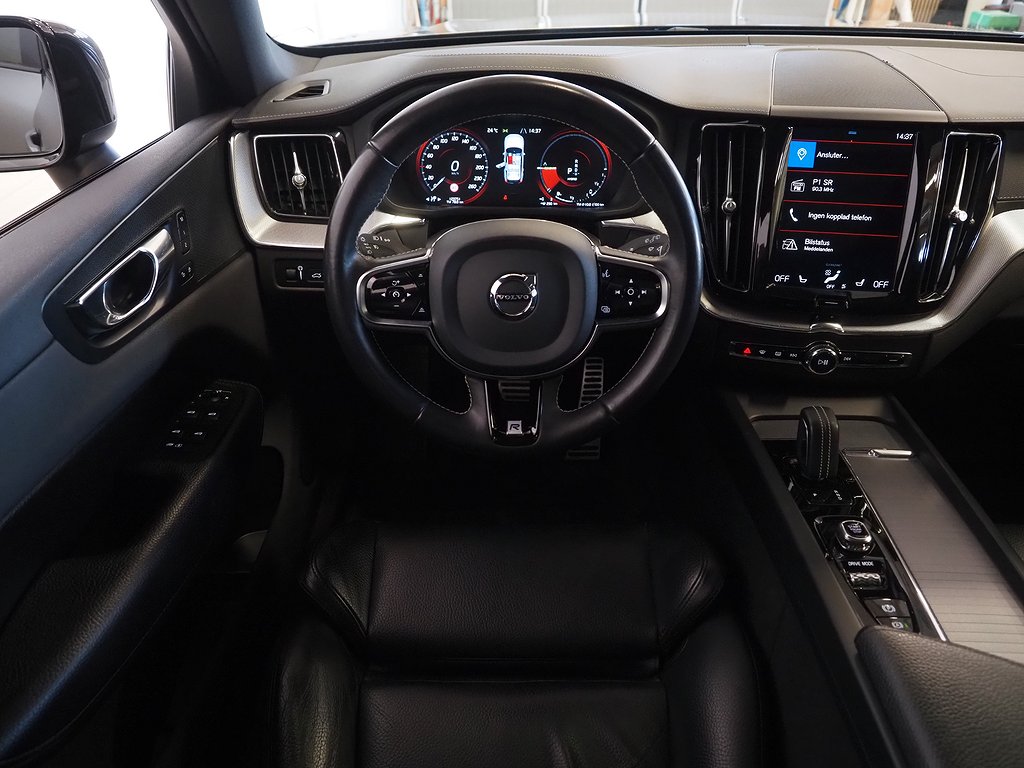 Volvo XC60 Recharge T8 392hk AWD R-Design |Drag|Pano|Skinn| 2020