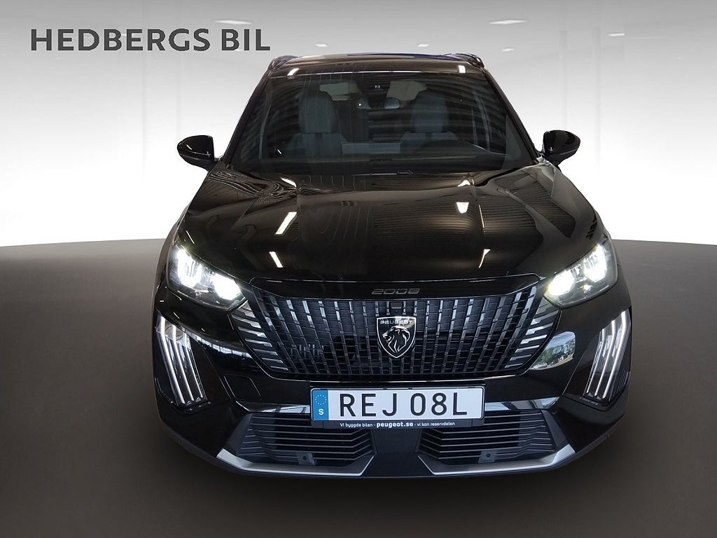 Peugeot 2008 Hybrid 145 1.2 PureTech Allure Automat thumbnail