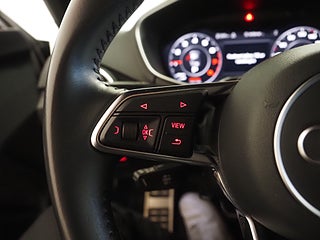 Sportkupé Audi TT 16 av 18