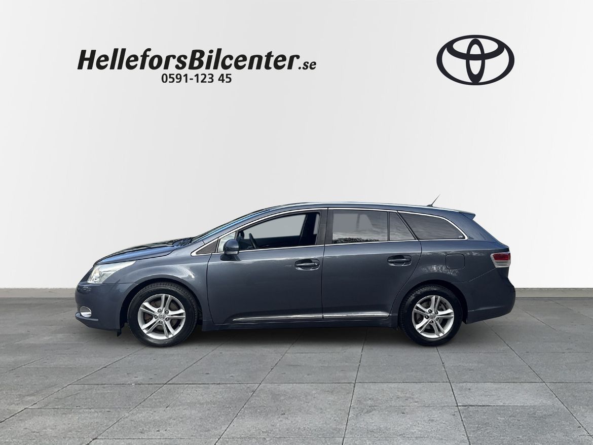 Toyota Avensis 2011, bild 3/10