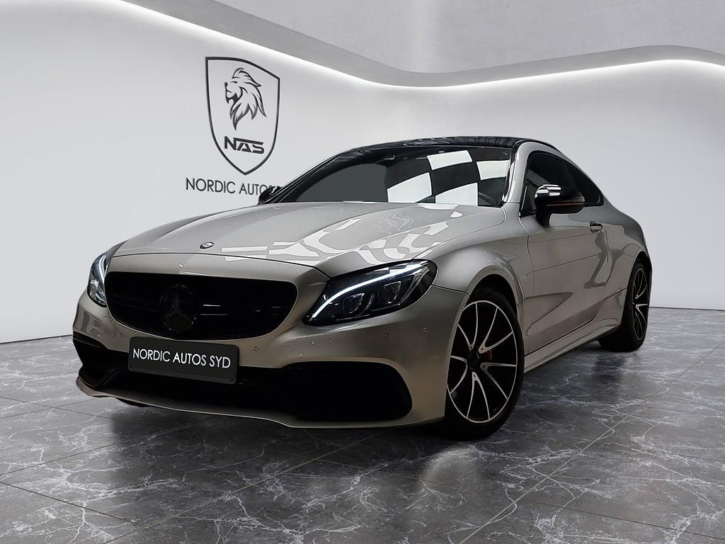 Mercedes-Benz C63 Coupé / AMG / Skalstolar / Panorama / Head up