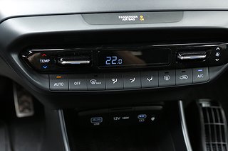 Halvkombi Hyundai Bayon 21 av 24