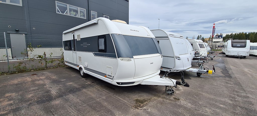 Hobby 560 CFE De Luxe "Alde + AC"