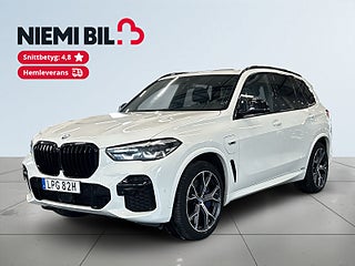 BMW X5 xDrive45e M Sport S&V/Pano/Skinn/Kamera/Carplay/MOMS