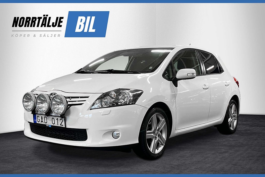 Toyota Auris 1.6 132 HK MAN SPORT NYBES NYSERVAD 17"