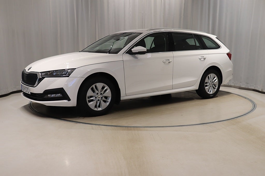 Skoda Octavia Ambition G-TEC 1,5TSI 130hk Aut Drag Värmare 2024