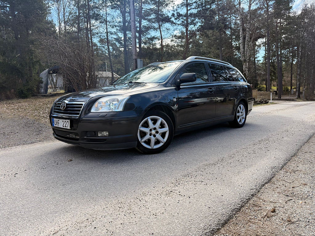 Toyota Avensis Kombi 2.0 D-4 VVT-i