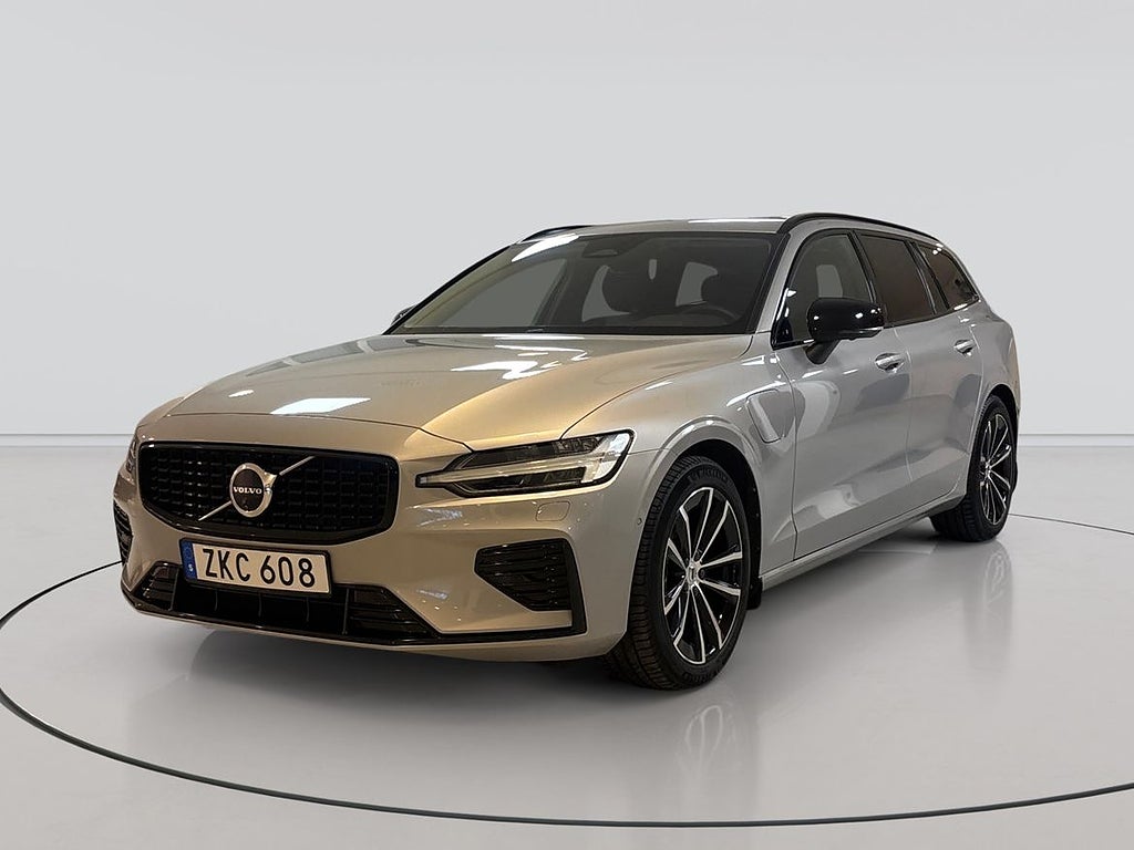 Volvo V60 T6 Plus Dark Nordic Edition