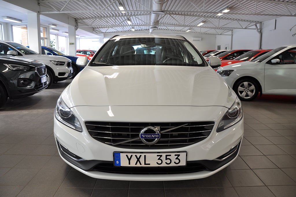 Volvo V60 2018 - miniatyr 3