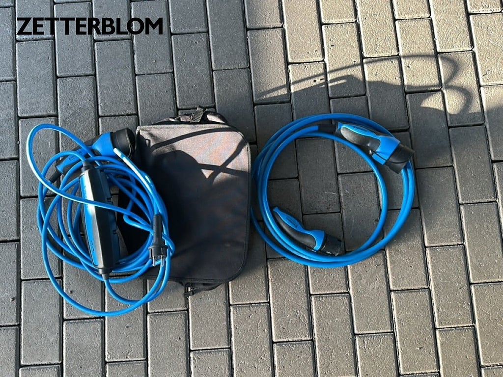 SUV Mazda MX-30 19 av 22