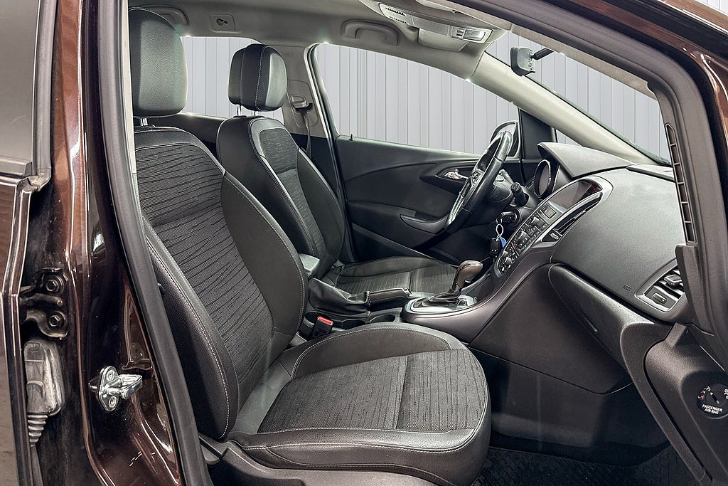 Opel Astra 2015