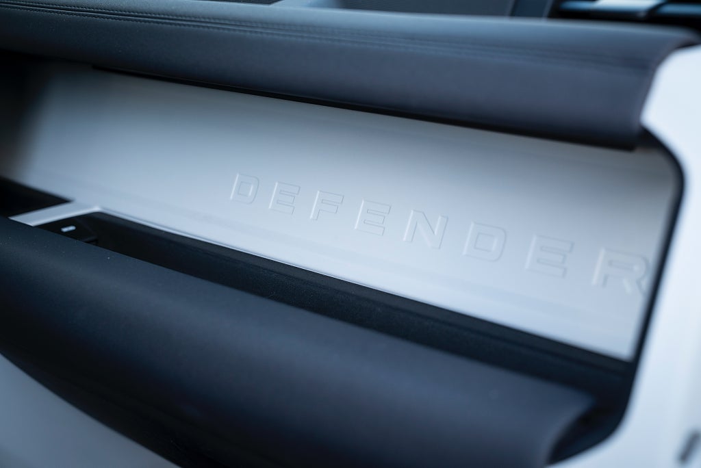 Land Rover Defender 2020 - miniatyr 27