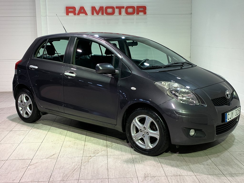 Toyota Yaris AUTOMAT | 5-dörrar | AC | Låga mil 2010