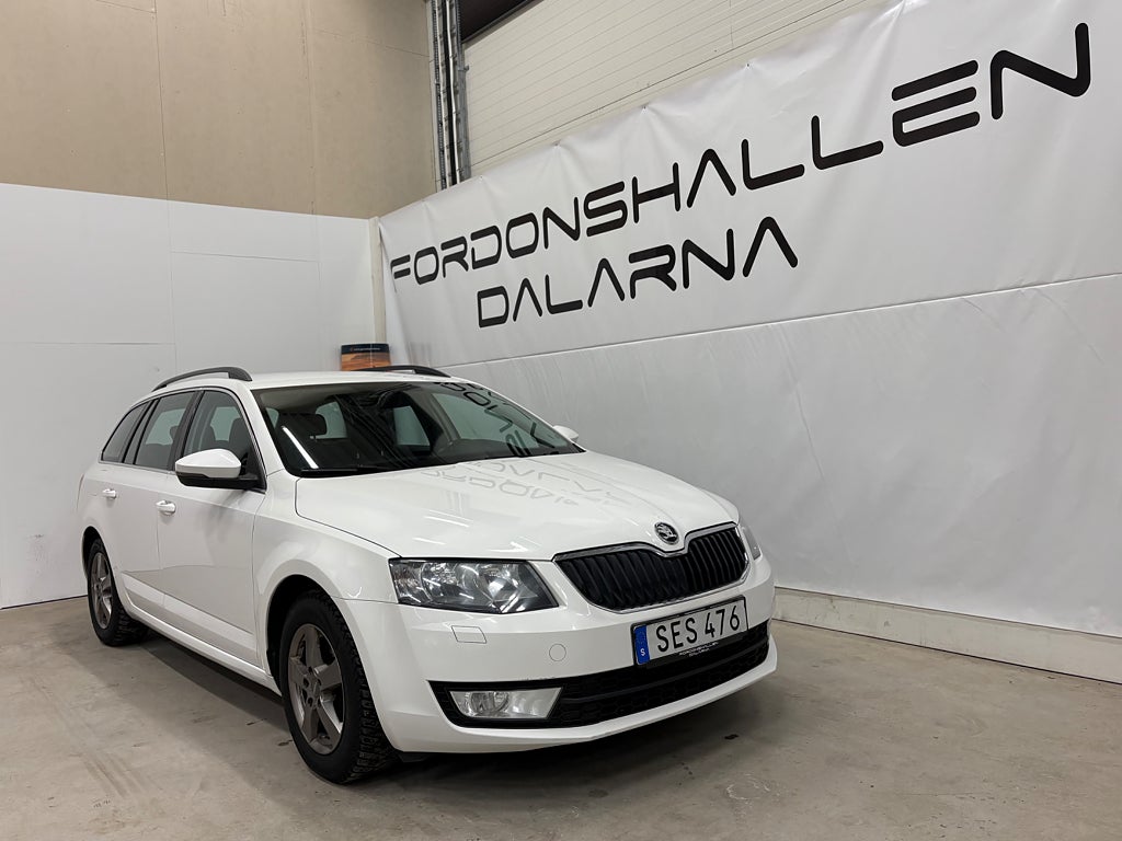 Skoda Octavia Kombi 1.6 TDI Ambition V-hjul / FULL SERVAD 