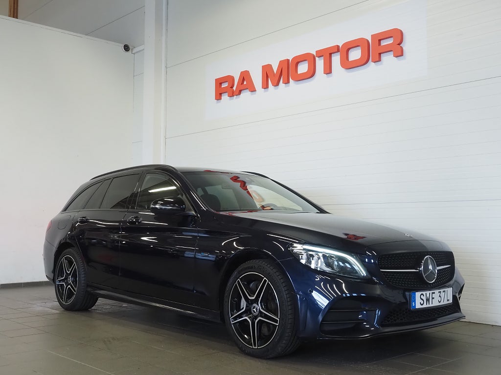 Mercedes-Benz C300 de 300 T de 9G-Tronic AMG Line, Night Edition 306hk | Drag 2021