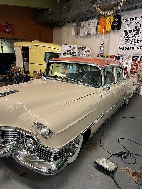 Cadillac Fleetwood Sixty Special 5.4 V8 Hydra-Matic