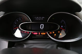 Halvkombi Renault Clio 17 av 24