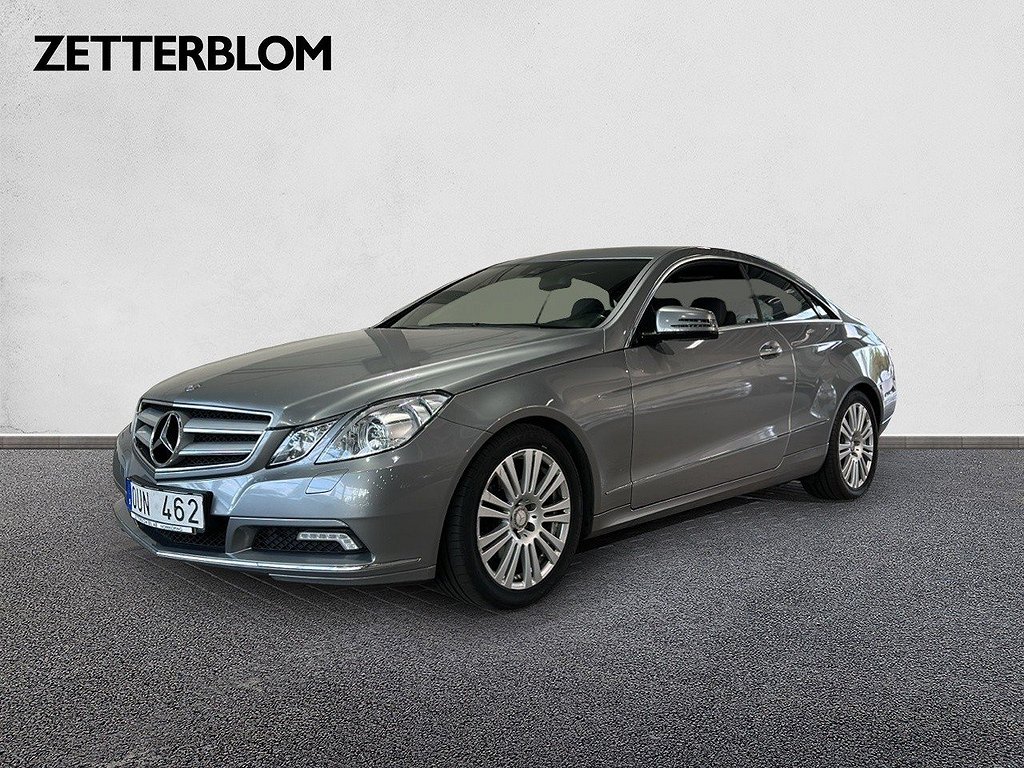 Sportkupé Mercedes-Benz E 1 av 17