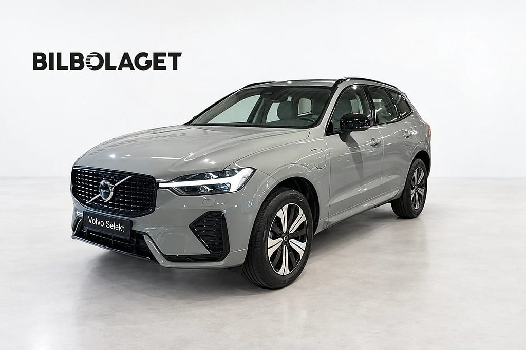 Volvo XC60 T6 Plus Dark Edition Drag Panorama