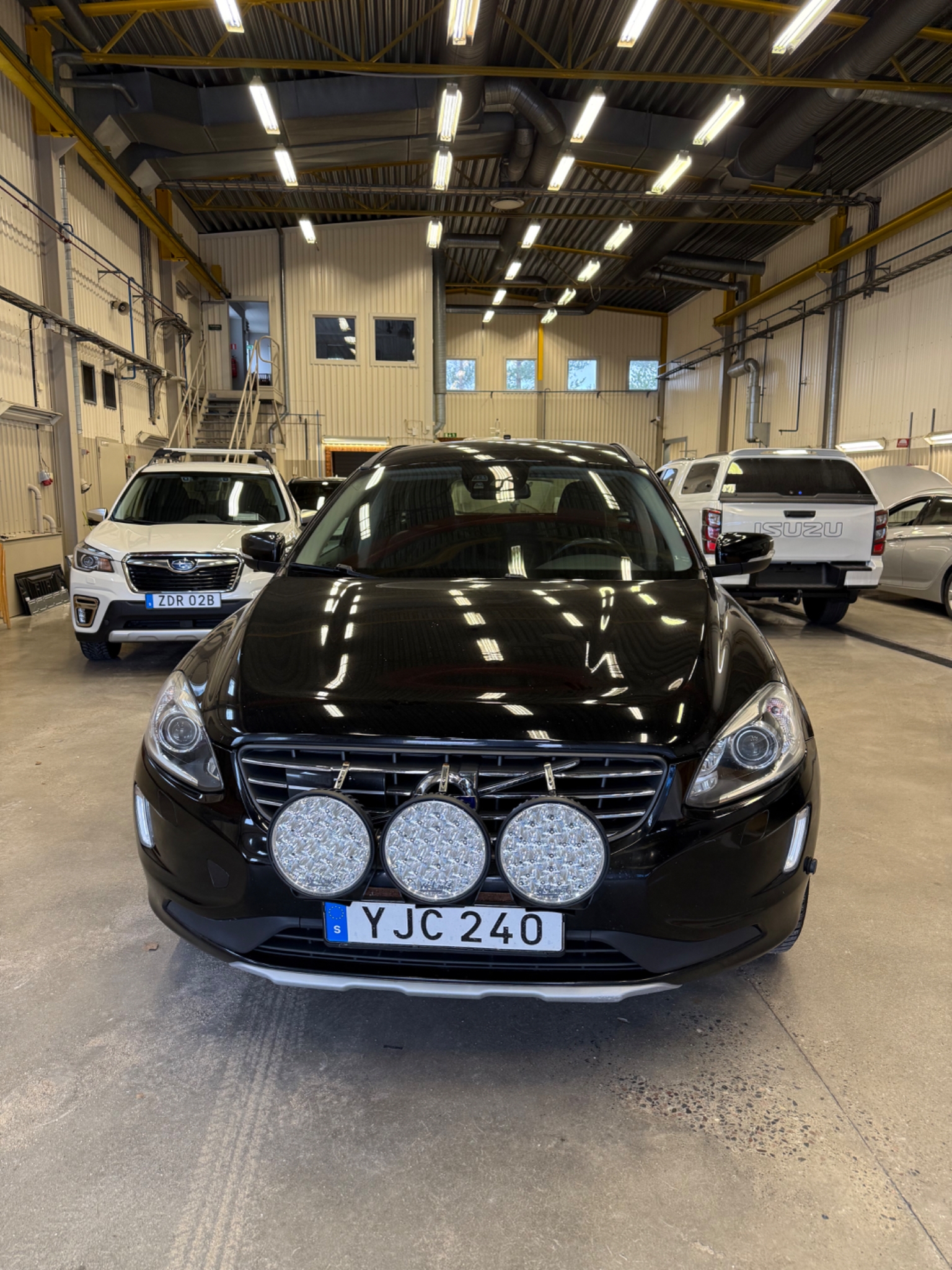 Volvo XC60 2017, photo 2/37