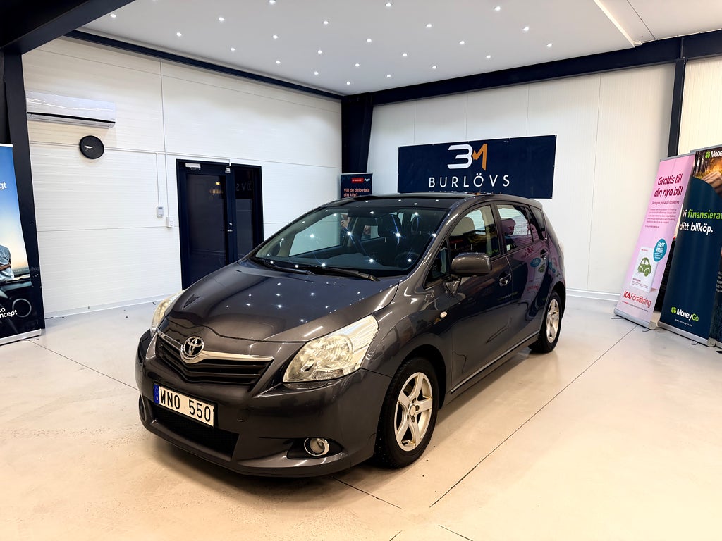 Toyota Verso 1.8 AUTOMAT. 7 -Sittplatser Panorama NyBesiktigad 