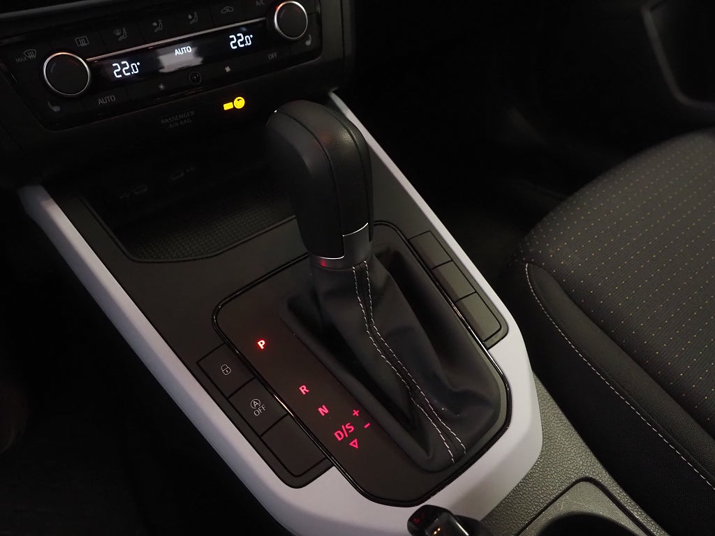 Seat Arona 1.0 TSI 115hk DSG Style Komfortpaket Full Link 2024