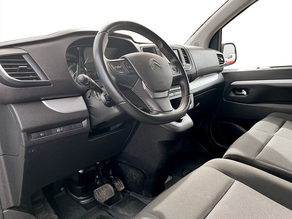 Bild på Citroën Jumpy 2.0 BlueHDi Business Premium L3 144hk Aut 
