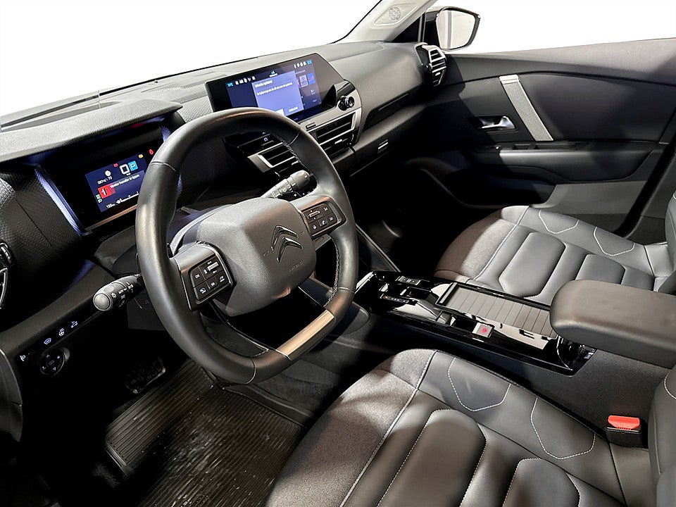 Bild på Citroën C4-X Shine 1.2 PT 130hk Aut B-KAMERA CARPLAY