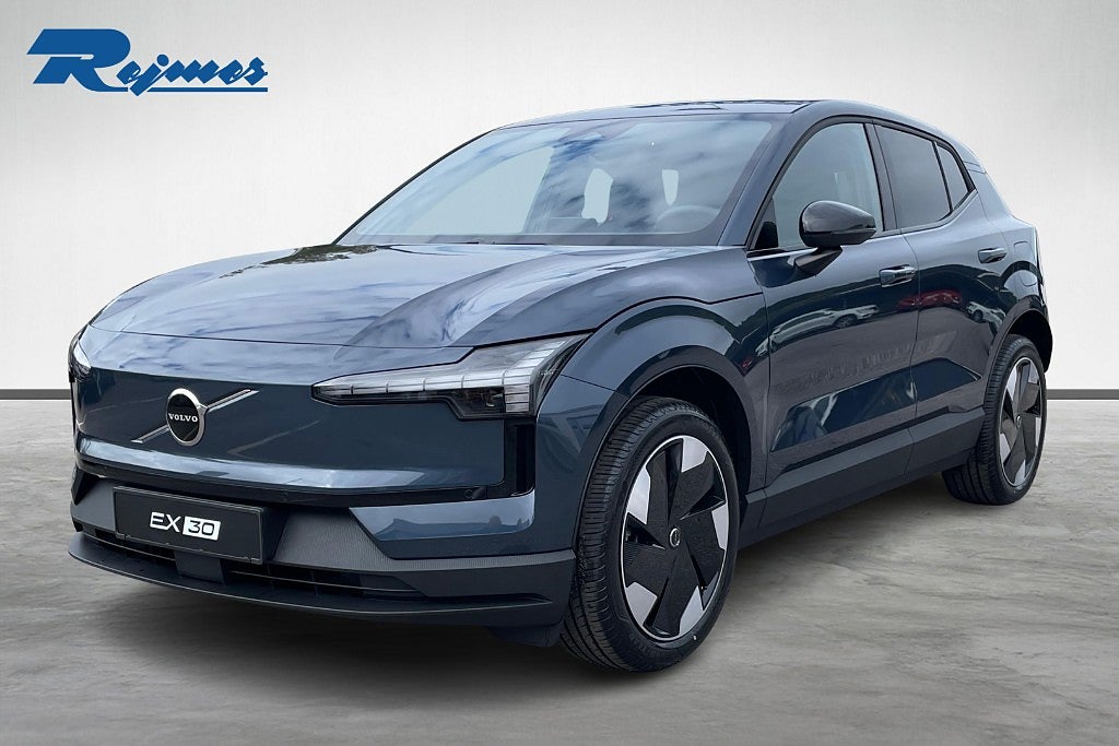Volvo EX30 P5 RWD Long Range Plus