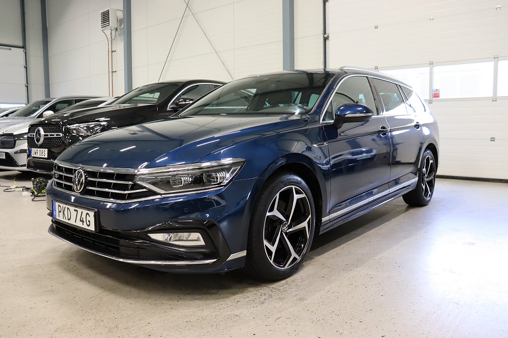 Volkswagen Passat Sportscombi 2.0 TDI 4M R-Line Drag D-Värm Pano 200hk