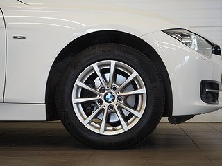 Kombi BMW 318 8 av 23