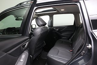 SUV Subaru Forester 15 av 19