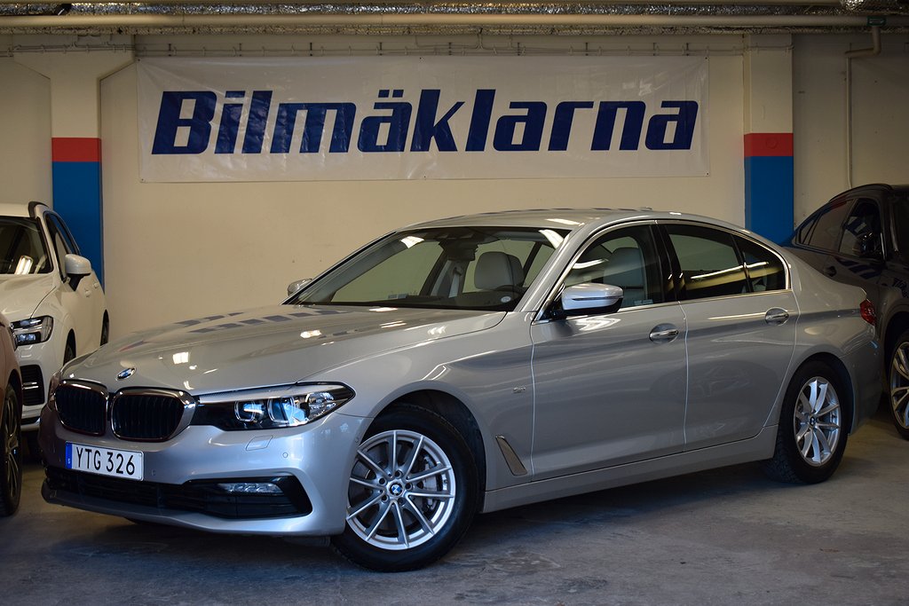 BMW 530 i xDrive Sedan Sport line DRAG/VÄRM/NAVI/KAMERA/ S&V