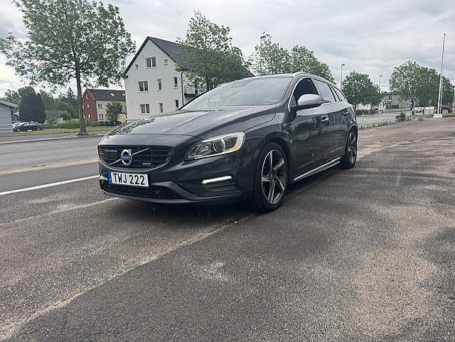 Volvo V60 D4 Geartronic R-Design Euro 6