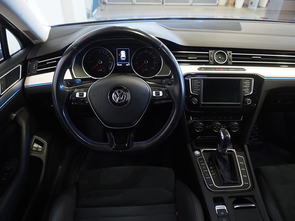 Volkswagen Passat SC GTE Plug-in 1.4 TSI 218hk Executive Kamera Dragkrok