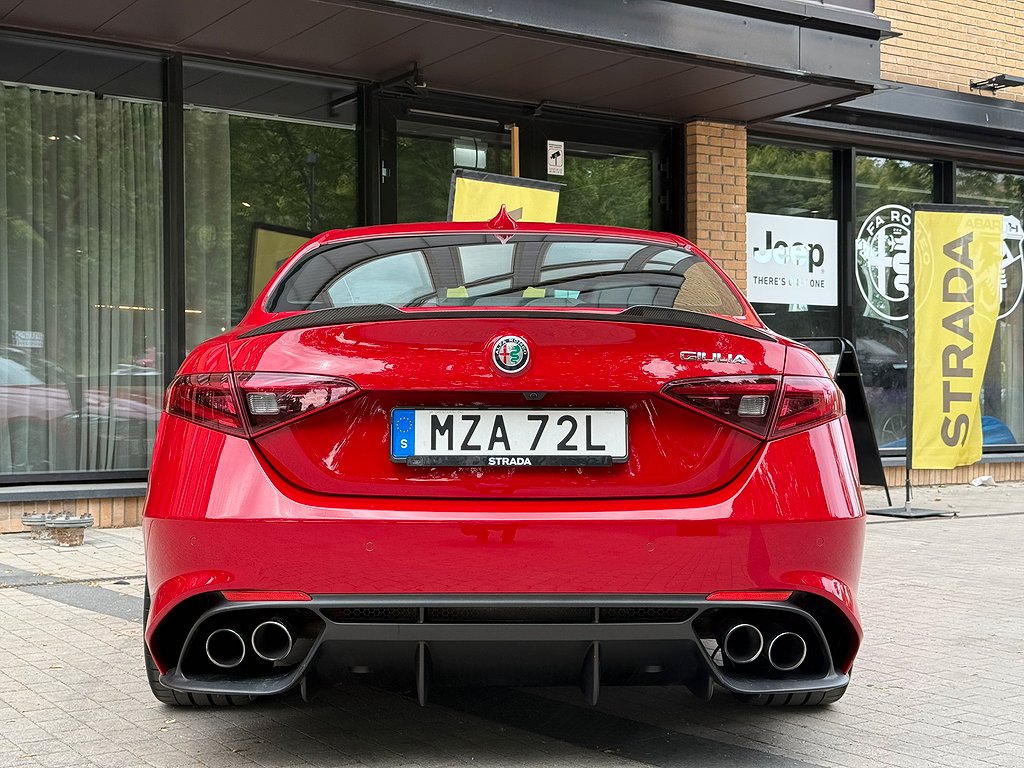 Alfa Romeo Giulia Quadrifoglio Automatisk, 8-trinn, 510ps, 2019