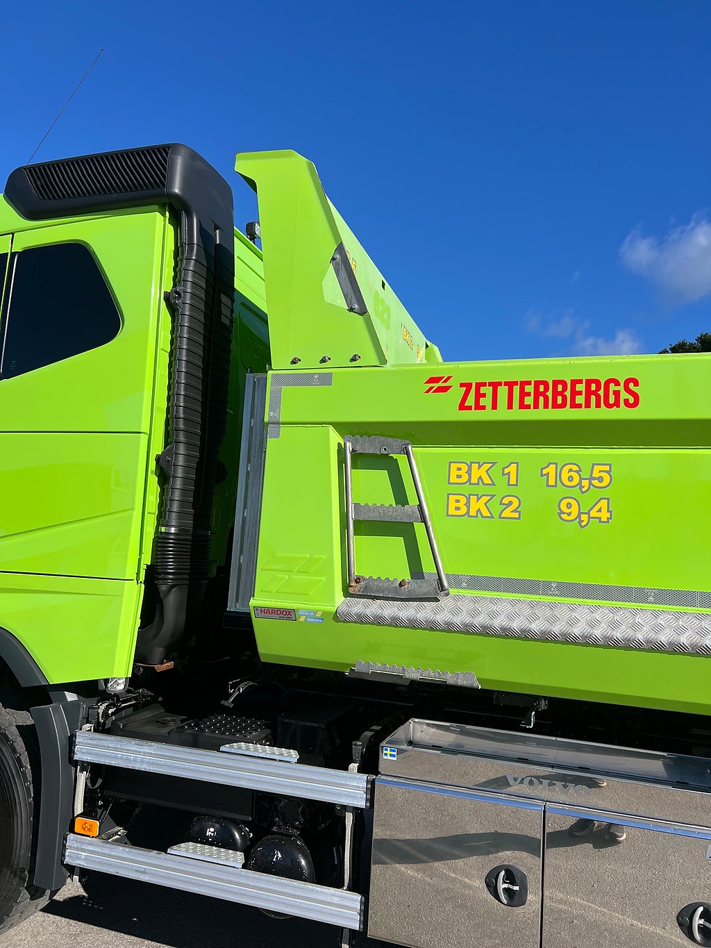 Volvo FH16 550 8x4*4 Tridem Tippbil I-See, Fullutrustad