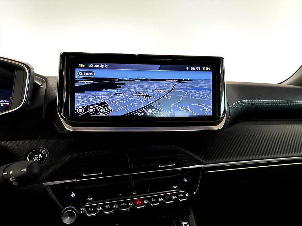 Bild på Peugeot 2008 GT 1.2 PT 130hk Aut B-KAMERA CARPLAY
