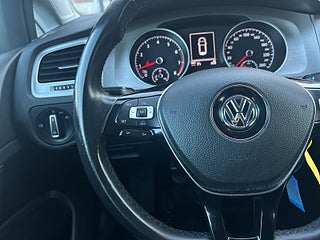 Volkswagen Golf 5-dörrar TSI Base LågSkatt/MoK/SoV-Däck/Adaptiv Fart – bild 18