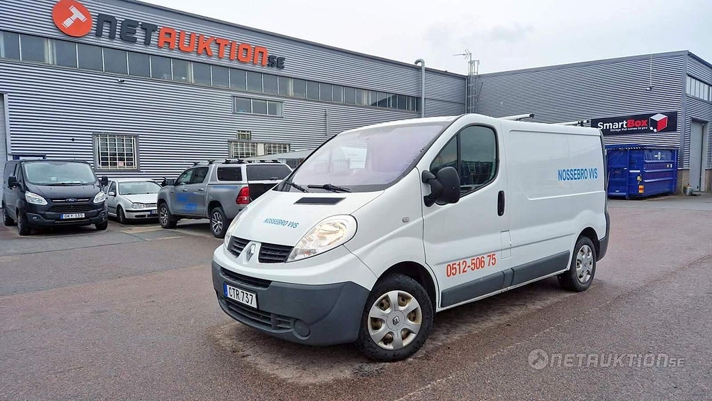 Renault trafic Skåpbil 2.7t 2.0 dCi Euro 5