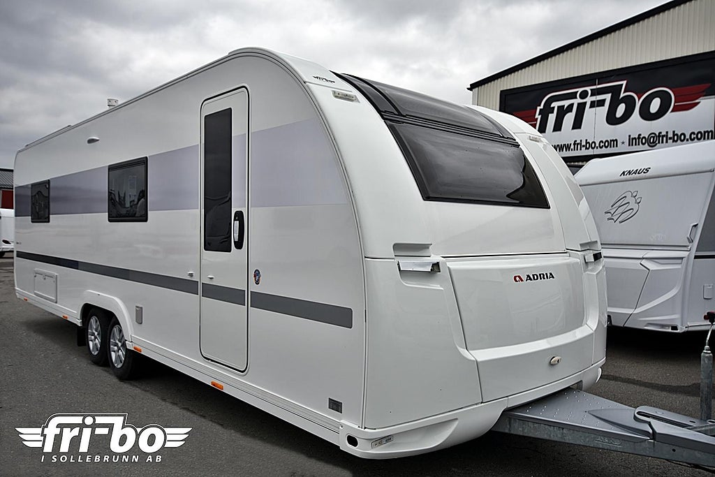 Adria 753 HT Alpina, Långbäddar, *Åretrunt & Vinteranpassad