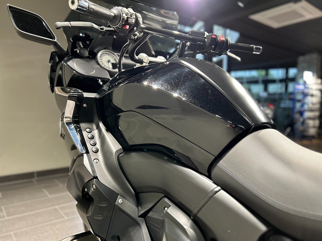 BMW K1600B / Option 719 Fälgar / Styrhöjare / Nyservad