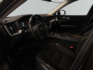 Volvo XC60 B4 AWD Geartronic Advanced S&V-hjul/Pvärm/Keyless