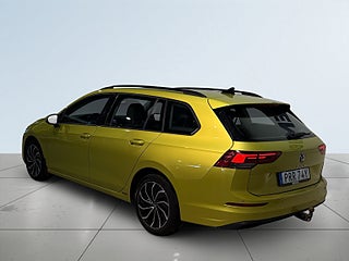 Volkswagen Golf Sportscombi 1.5 eTSI ACT Cockpit Drag Kamera S/V-hjul
