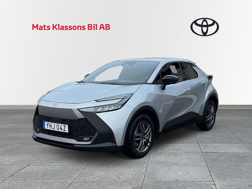 Toyota C-HR Hybrid 1.8 Style Vinterhjul ingår!