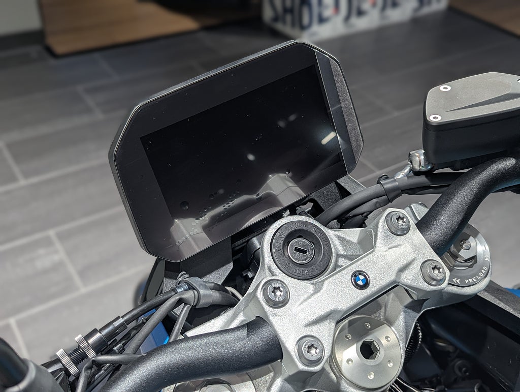 BMW F900R.Quickshifter och Värmehandtag på köpet!.Dynamic.Omg lev!