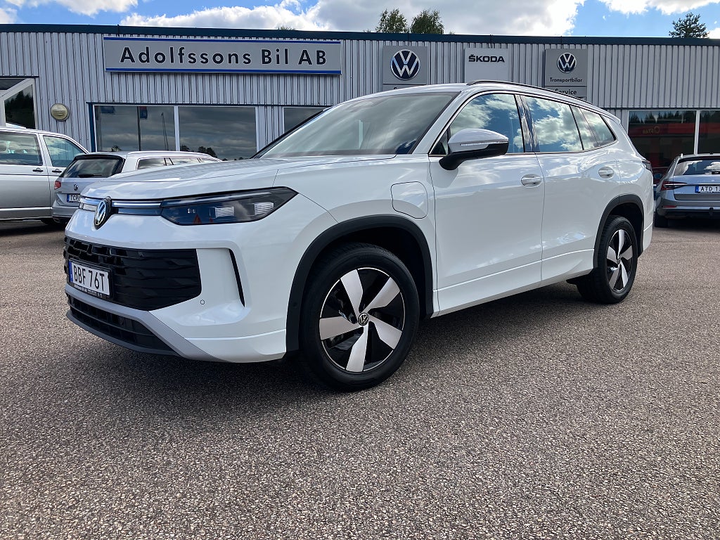 Volkswagen Tayron eHybrid 204hk Life 1,5 TSI PHEV (Navi/Easy Open)