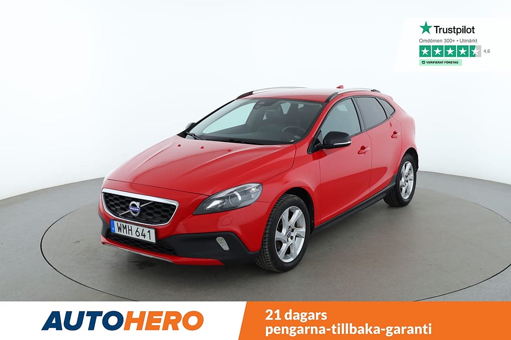 Volvo V40 Cross Country D2 Summum / Drag, PDC, Minnesstol