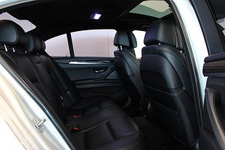 Sedan BMW 530 10 av 21